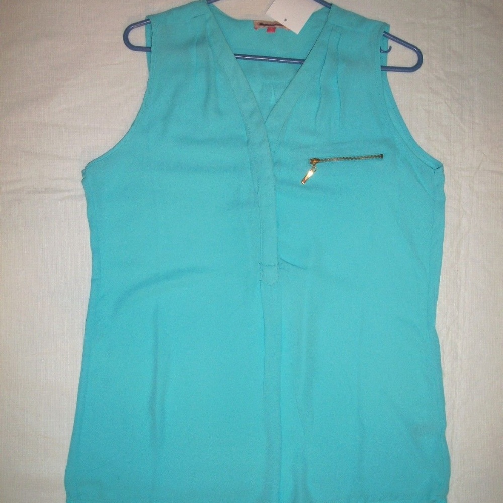 English Laundry Blue V-Neck Sleeveless Blouse M